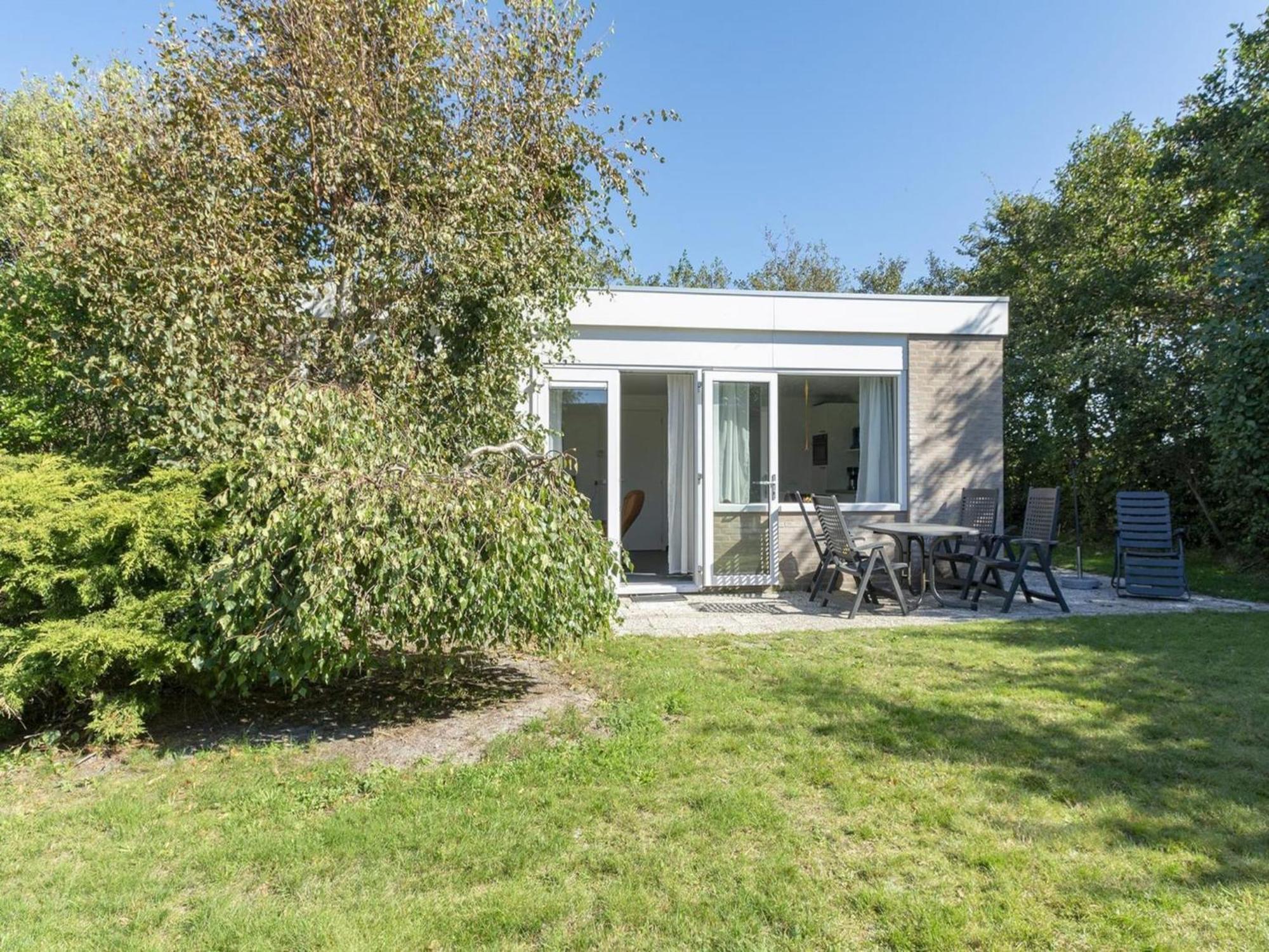 Alluring Seaside Holiday Home Callantsoog Exterior photo